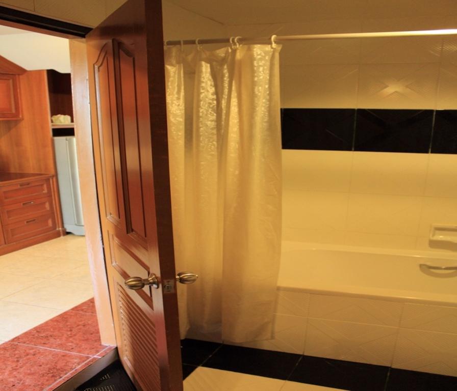 Krabi Andaman Sea Resort Ban Nong Thale Phòng bức ảnh